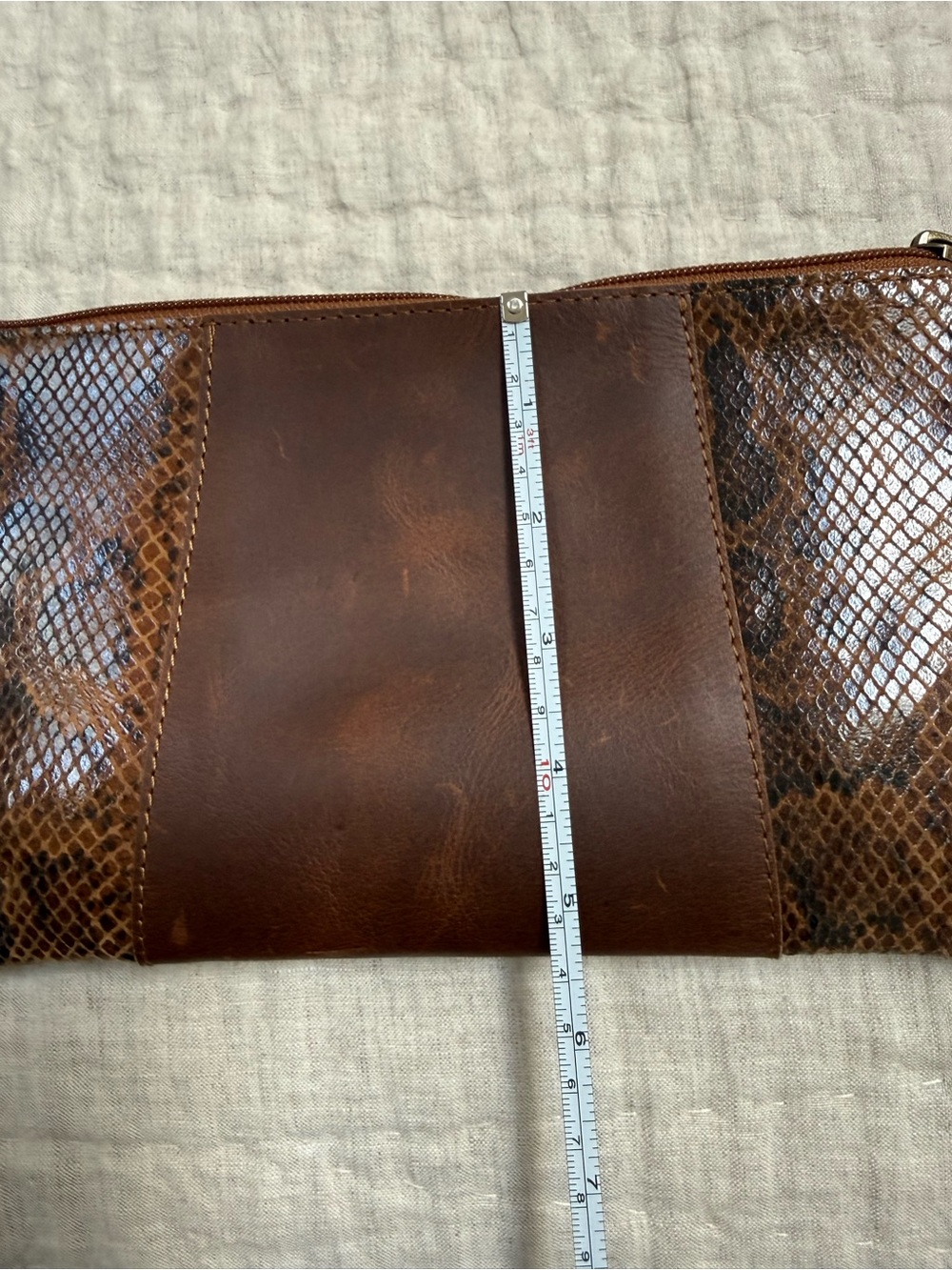 Jane Marie Genuine Leather Brown Snake-Print Zip Clutch or Crossbody Bag NWT - Picture 6 of 6